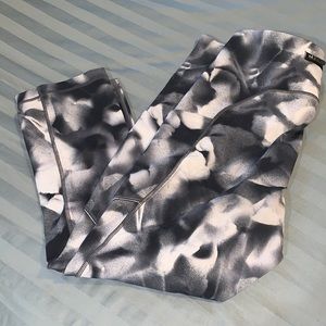 Lululemon Capri Leggings